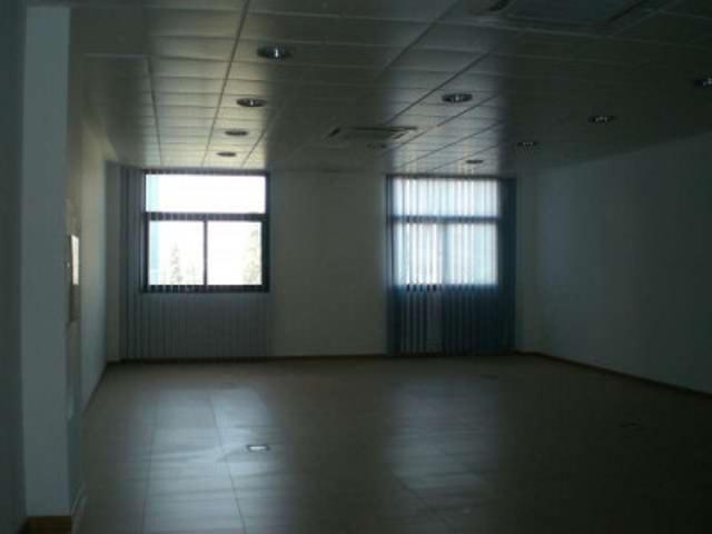 Oficina en venta en Antequera, Antequera photo 0