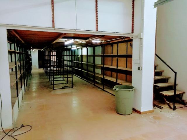 Local comercial en venta en Oviedo, Buenavista photo 0