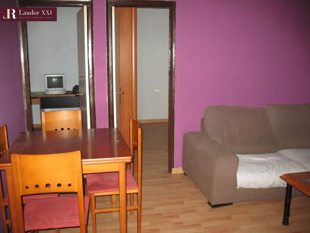 Piso en venta en Sabadell, Campoamor photo 0