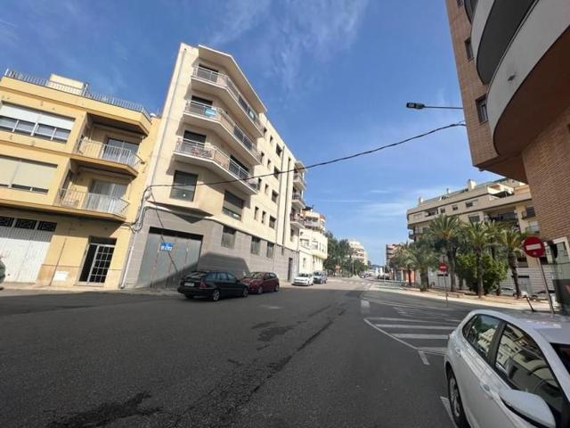 Local comercial en venta en Sant Carles de la Ràpita, Campo de futbol photo 0