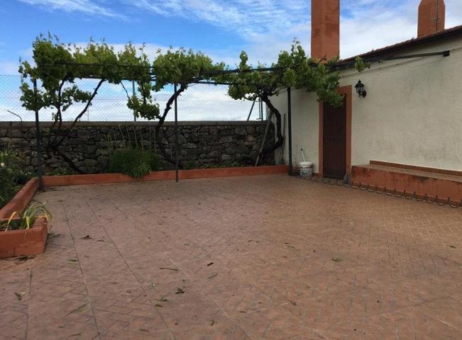 Casa con terreno en venta en Trujillo, Trujillo photo 0