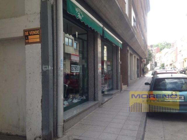 Local comercial en alquiler en Sarria photo 0