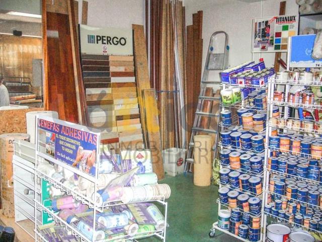 Local comercial en venta en Valladolid photo 0