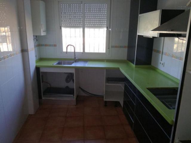 Duplex en venta en Sanlúcar la Mayor, Urbanizacion photo 0