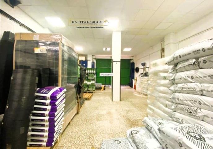 Local comercial en venta en Huelva, Avda. Andalucia photo 0