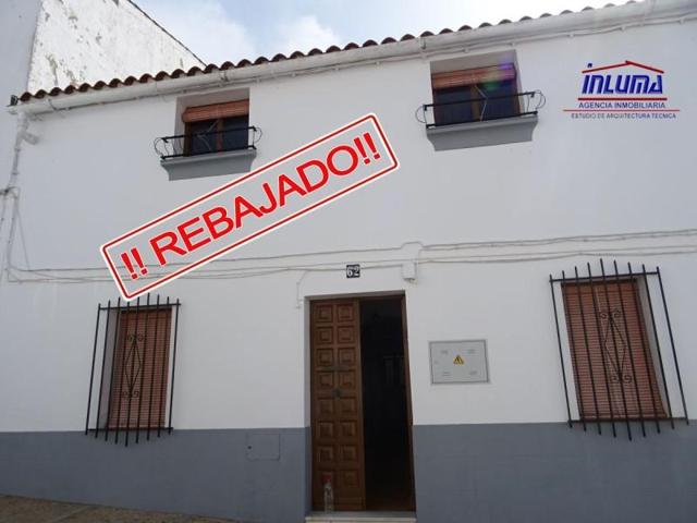Casa en venta en Jerez de los Caballeros, Barrio Simon photo 0