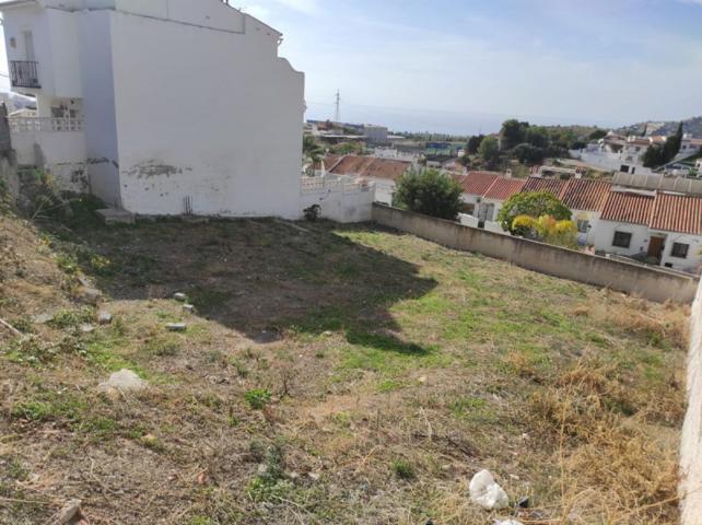 Terreno en venta en Nerja, Urbanizacion - La Noria photo 0