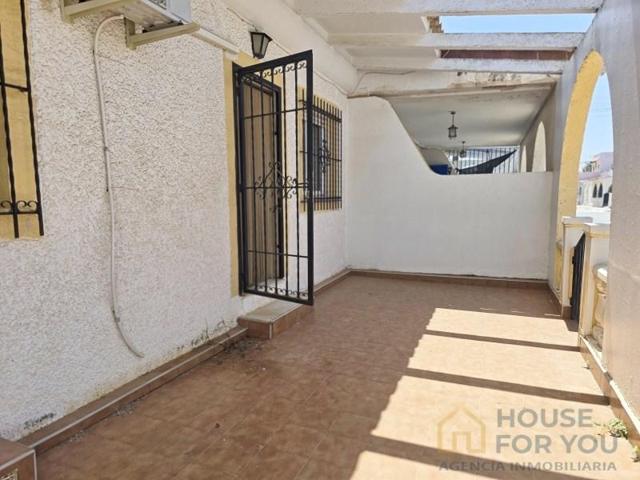 Casa en venta en Los Alcázares photo 0