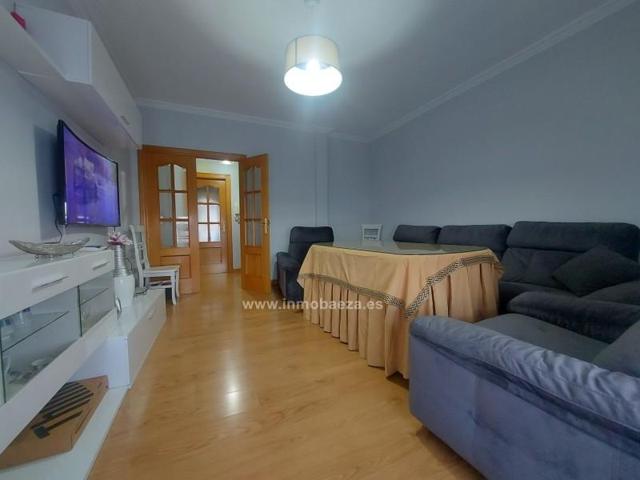 Piso en venta en Úbeda, Ubeda photo 0