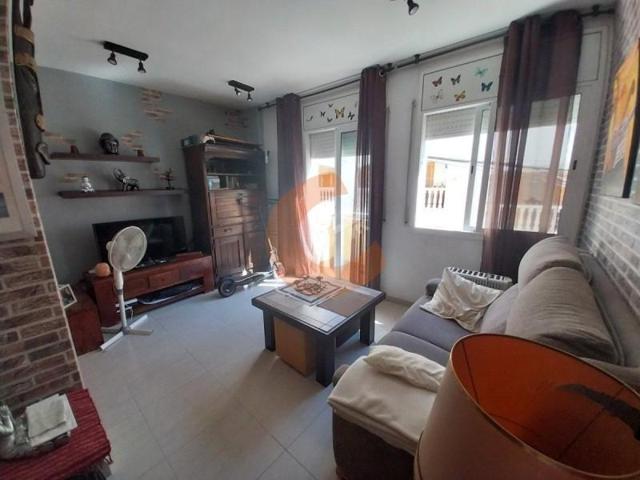 Piso en venta en Roda de Barà, Centro photo 0