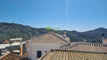 Casas de pueblo en venta en Árchez, Corumbela photo 0