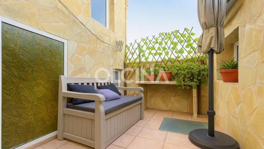 Casa en venta en Onil, Casco Antiguo photo 0