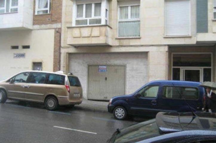 Local comercial en venta en Siero, Pola de Siero photo 0
