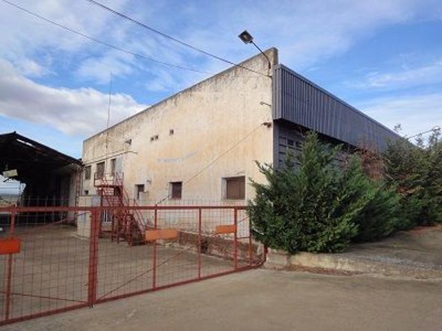Nave industrial en venta en Valtierra, Valtierra photo 0