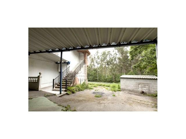 Nave industrial en venta en Gondomar photo 0