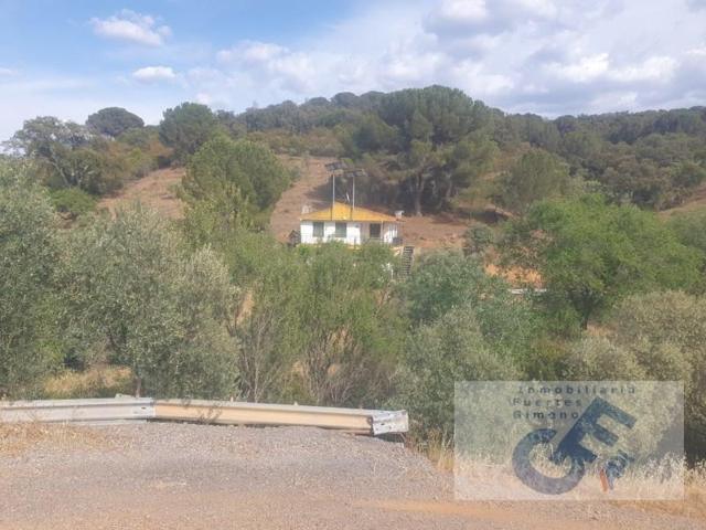 Casa con terreno en venta en Alcaracejos photo 0