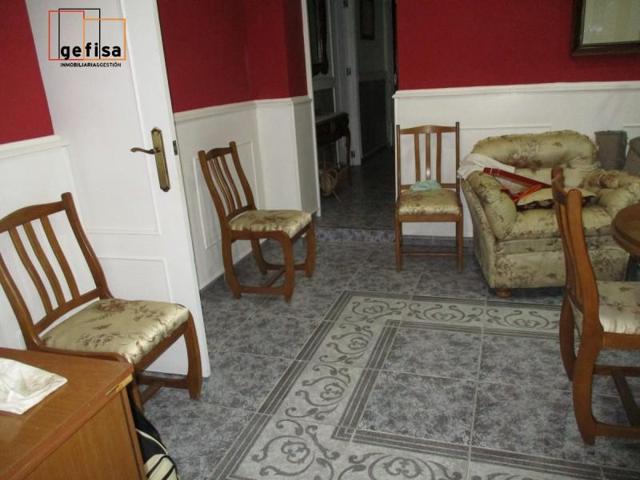 Casa en venta en Valdepeñas, Paseo de la Estacion photo 0