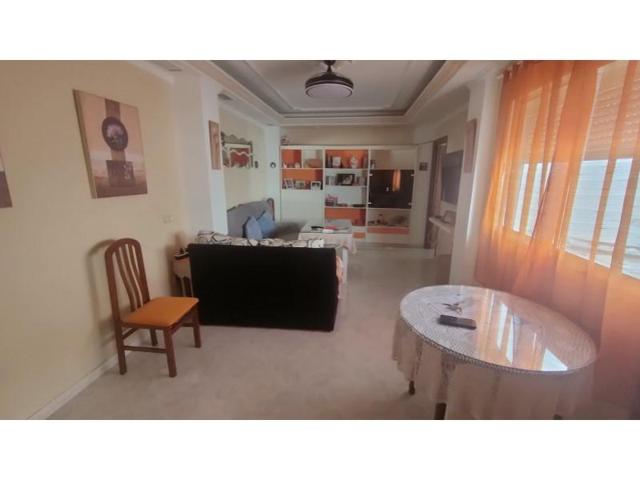 Piso en venta en Morón de la Frontera photo 0