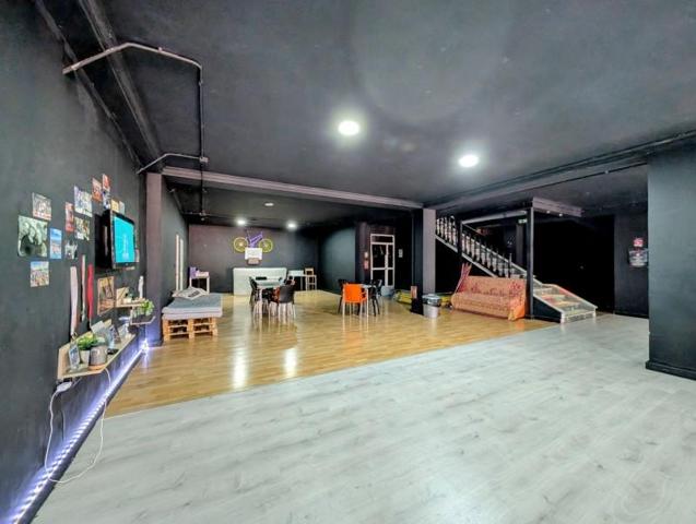 Local comercial en venta en Loja, Avda. Los Angeles photo 0