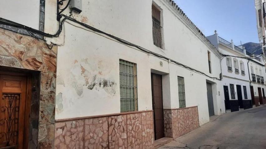 Casa en venta en Alhaurín el Grande, Alhaurín el Grande photo 0