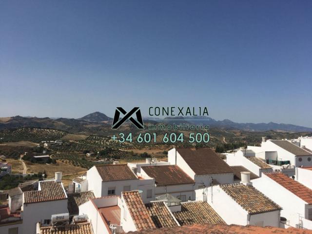 Casa en venta en Olvera, Olvera photo 0