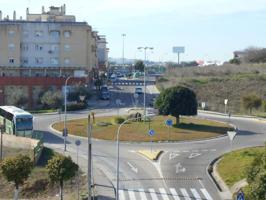 Piso en venta en San Juan de Aznalfarache, Vistahermosa photo 0