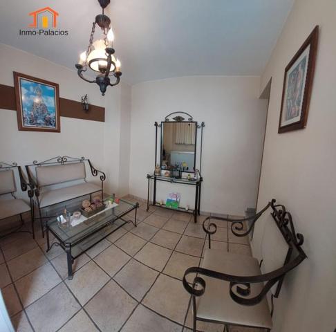 Casa en venta en Quesada, Pueblo - Casco urbano photo 0