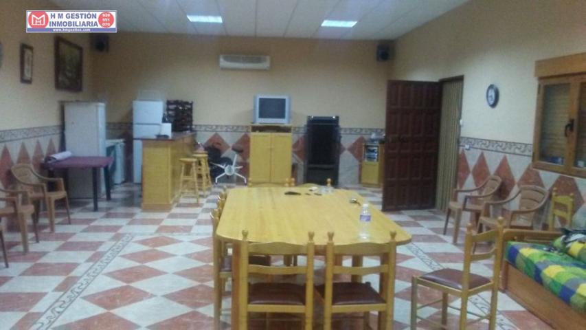 Casa en venta en Villafranca de los Caballeros, La Mancha photo 0