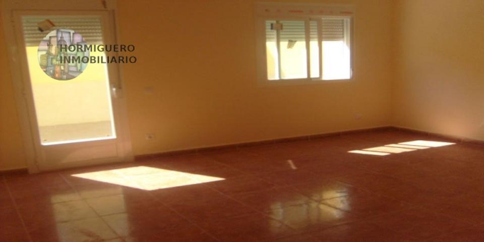 Chalet en venta en Yepes, Yepes photo 0