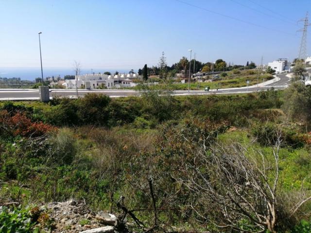 Terreno en venta en Nerja, Urbanizacion - Fuente el Baden photo 0