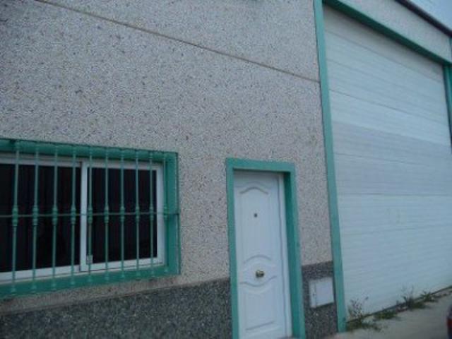 Nave industrial en venta en Almendralejo, Poligono Industrial photo 0