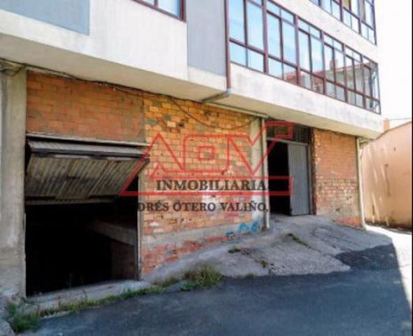 Local comercial en venta en Fene, Fene photo 0