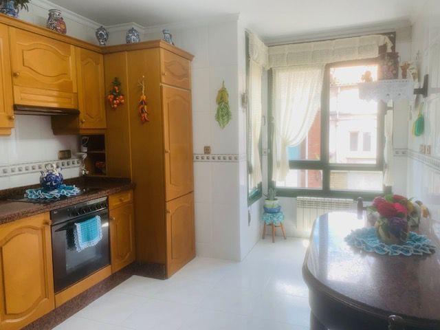 Piso en venta en Langreo, Sama photo 0