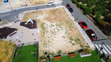 Terreno en venta en Carataunas, Centro photo 0