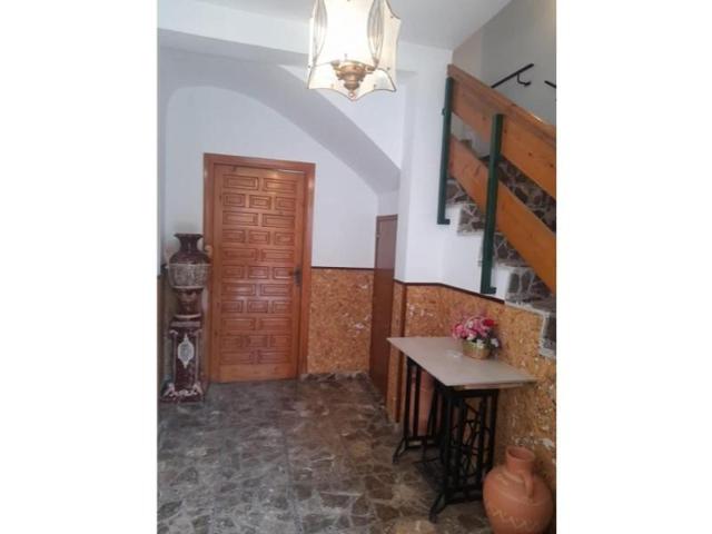 Casa en venta en Villarrobledo photo 0