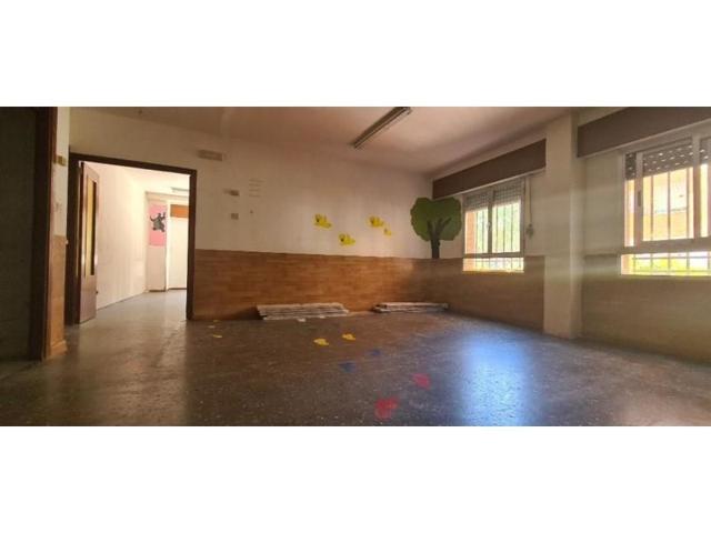 Piso en venta en Albacete photo 0