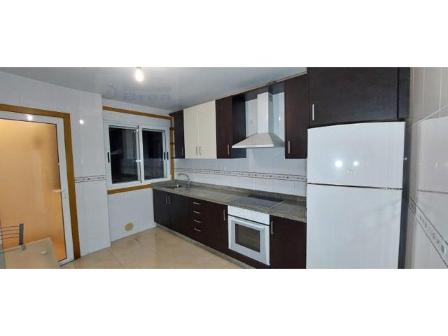 Piso en venta en Silleda photo 0