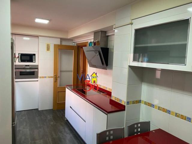 Piso en venta en Salamanca, Zurguen photo 0