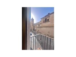 Piso en venta en Úbeda photo 0