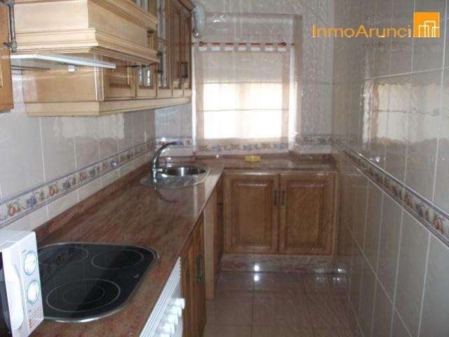 Piso en venta en Morón de la Frontera, Victoria photo 0