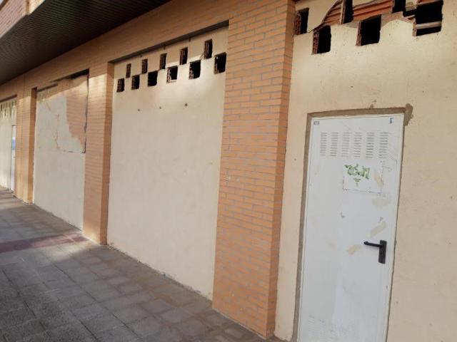 Local comercial en venta en Huesca, Santiago - Mra Auxiliadora photo 0
