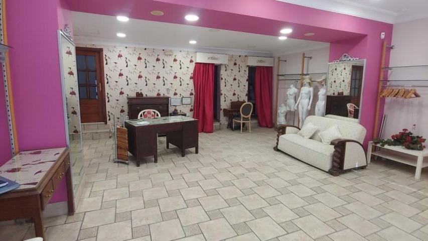 Local comercial en venta en Ayamonte, Centro photo 0