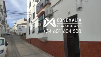 Piso en venta en Olvera, Ensanche photo 0