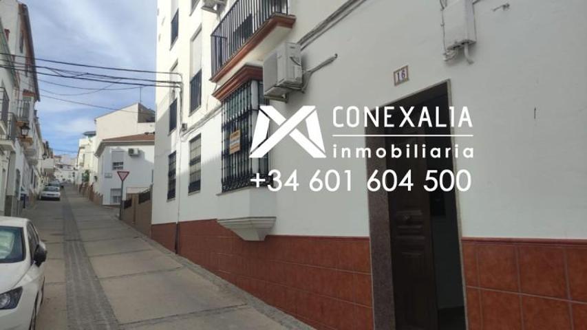 Piso en venta en Olvera, Ensanche photo 0