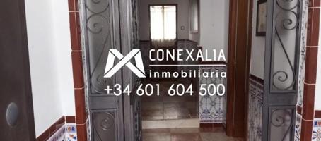Casa en venta en Olvera, Conjunto Historico photo 0