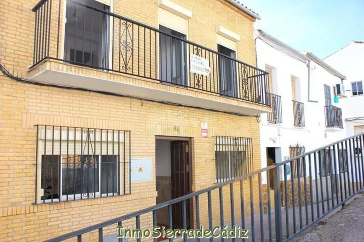 Casas de pueblo en venta en Algodonales, Algodonales photo 0