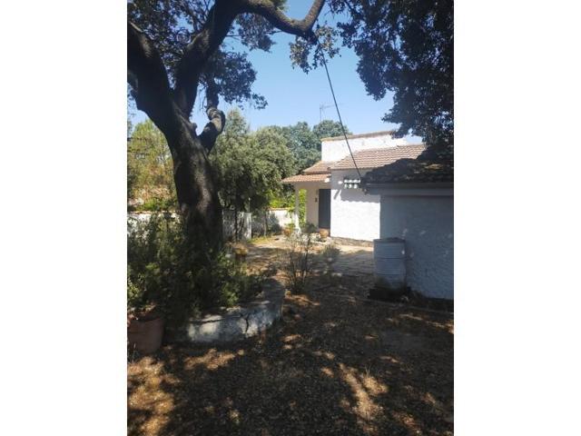 Chalet en venta en Maello photo 0