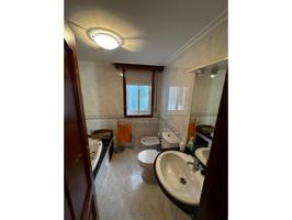 Piso en venta en Ponteareas photo 0