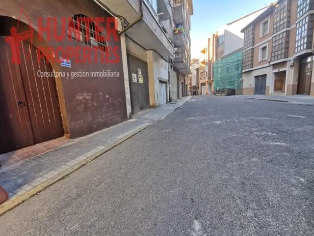 Local comercial en alquiler en Aranda de Duero photo 0