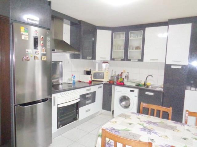 Piso en venta en Valdepeñas, Centro photo 0